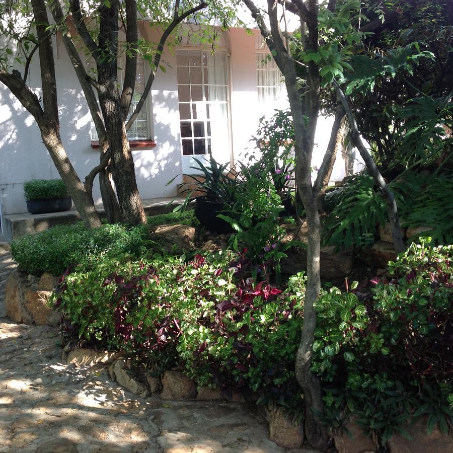 Lynns Guest House Bulawayo Ngoại thất bức ảnh